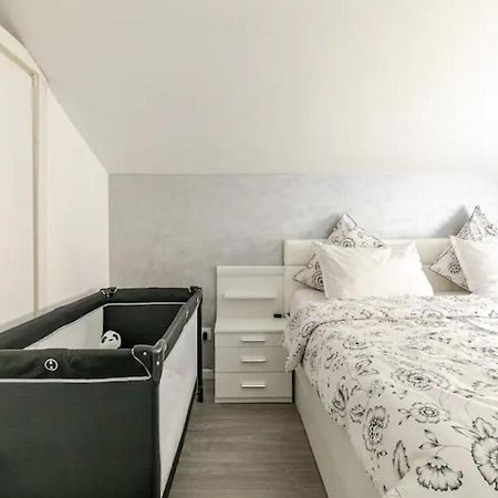 Maisonnette Avec Terrasse สตราสบูร์ก ภายนอก รูปภาพ