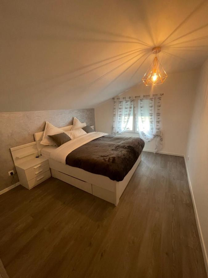 Maisonnette Avec Terrasse สตราสบูร์ก ภายนอก รูปภาพ