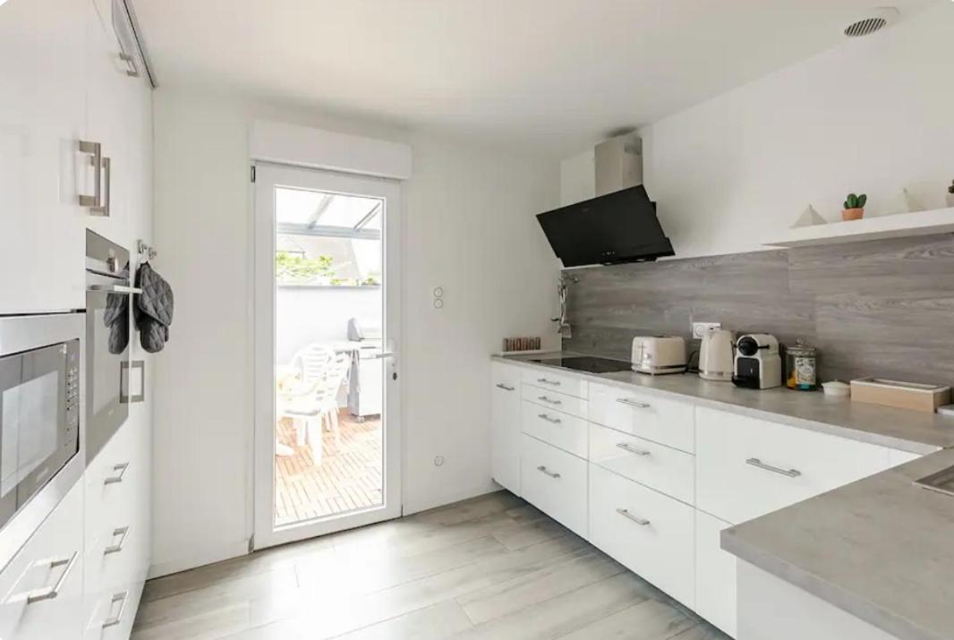 Maisonnette Avec Terrasse สตราสบูร์ก ภายนอก รูปภาพ